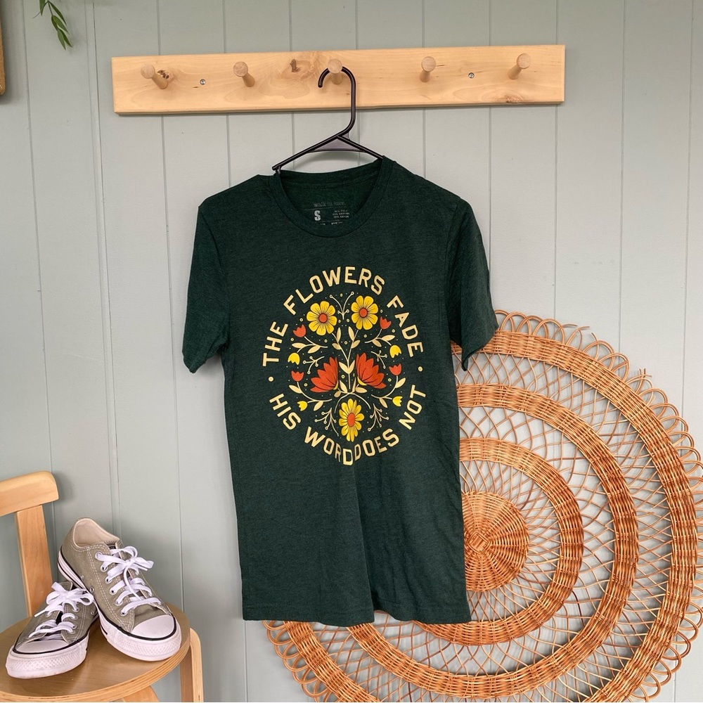 🪴 BOGO 🪴 Walk in Love Tee